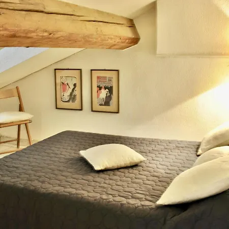 Le Napoleon 3p Sam1437 *